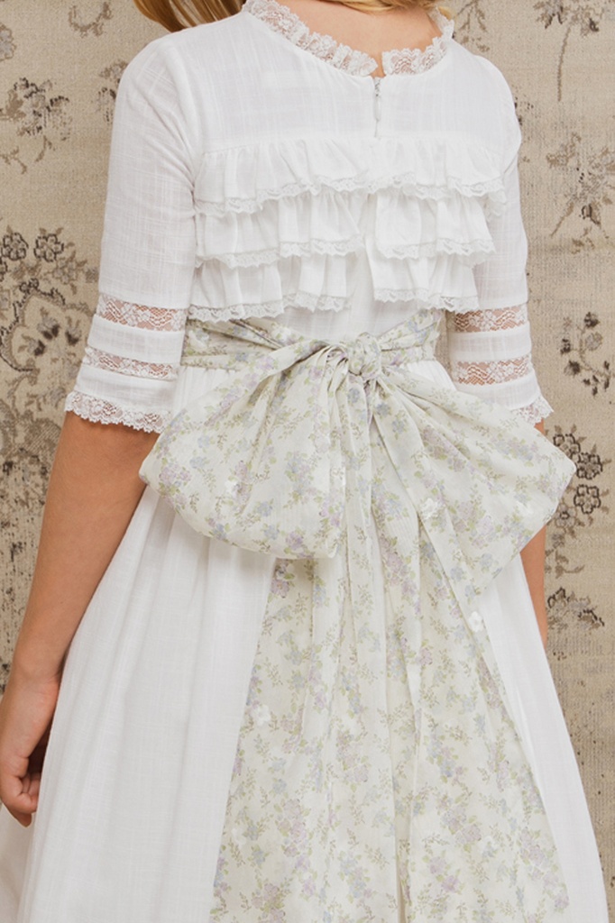 LAZADA GASA FLORES AZUL FRUNCIDA (Álbum)